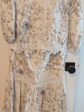 V. Champman Floral Lace Trim Top And Skirt Set Size 10